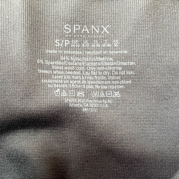SPANX 'Look at Me Now' Seamless Camo Leggings, Size S - Picture 7 of 7